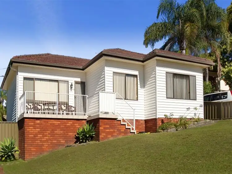 5 Wollybutt Road, Engadine NSW 2233