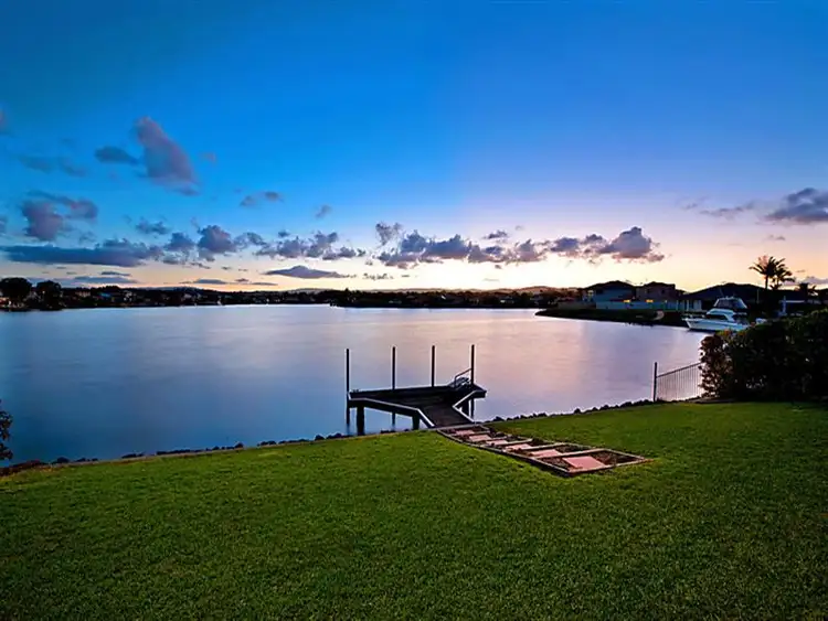 26 Eastbank Terrace, Helensvale QLD 4212