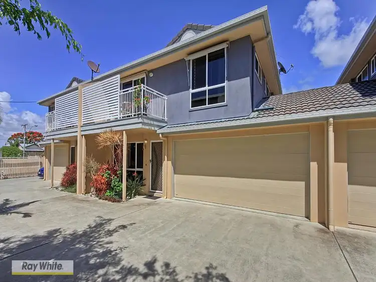 Unit 2/20 King Street, Woody Point QLD 4019