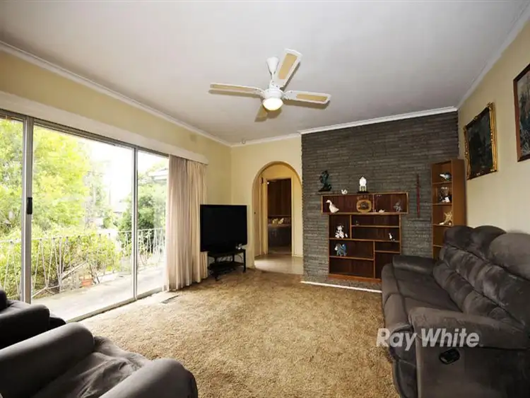 Sixth view of Homely house listing, 1 GOLDSMITH Avenue, Ringwood North VIC 3134
