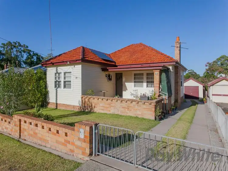Main view of Homely house listing, 19 Stephens Avenue, Glendale NSW 2285