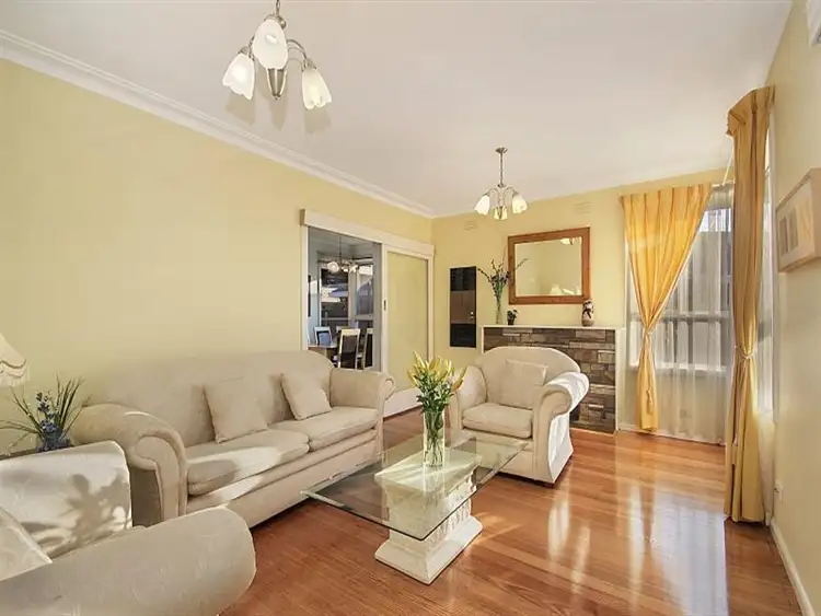 Second view of Homely house listing, 4 Tarlee Court, Aspendale VIC 3195