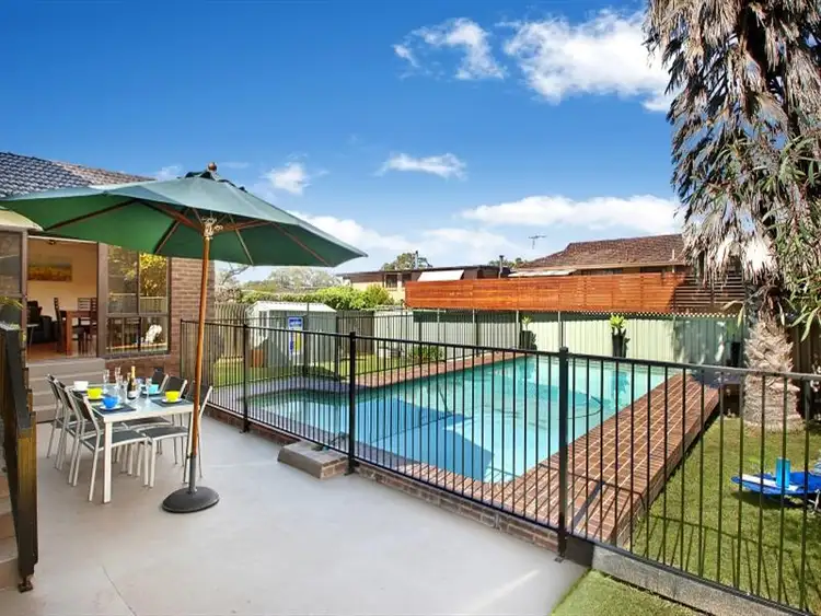 Second view of Homely house listing, 3 Renmark Place, Engadine NSW 2233