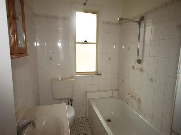 Seventh view of Homely house listing, 8 Edith Street, Tamworth NSW 2340