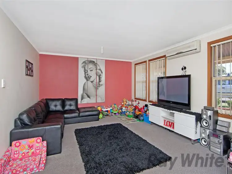 Second view of Homely house listing, 7 Radford Place, Lake Munmorah NSW 2259