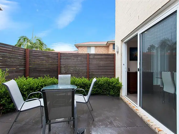 Third view of Homely townhouse listing, 1/27A Hennesy Street, Flinders NSW 2529