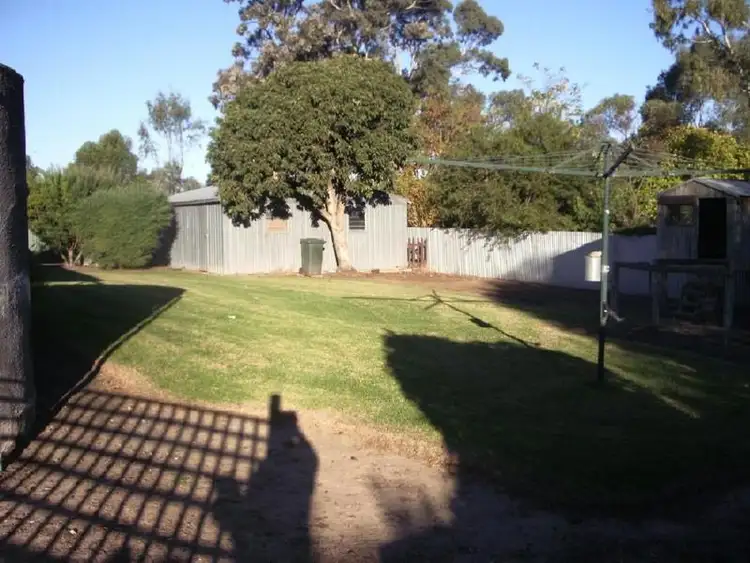 Fifth view of Homely house listing, 3 Oatmill Road, Bordertown SA 5268