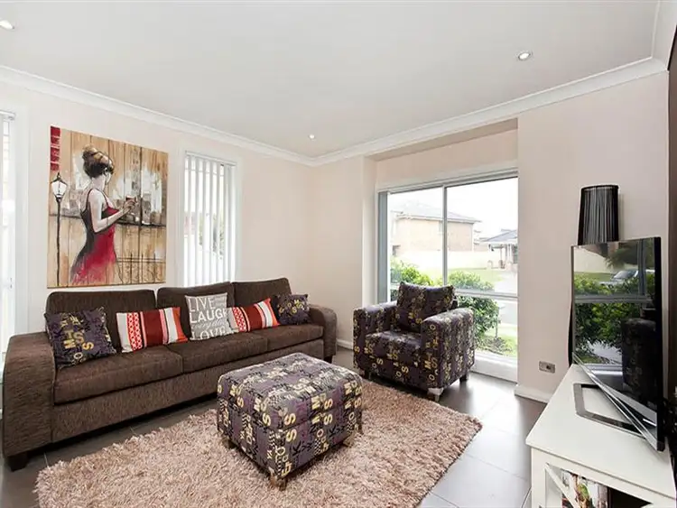 Fourth view of Homely townhouse listing, 1/27A Hennesy Street, Flinders NSW 2529