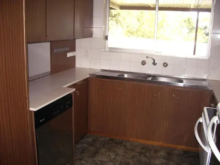 Fourth view of Homely house listing, 3 Oatmill Road, Bordertown SA 5268