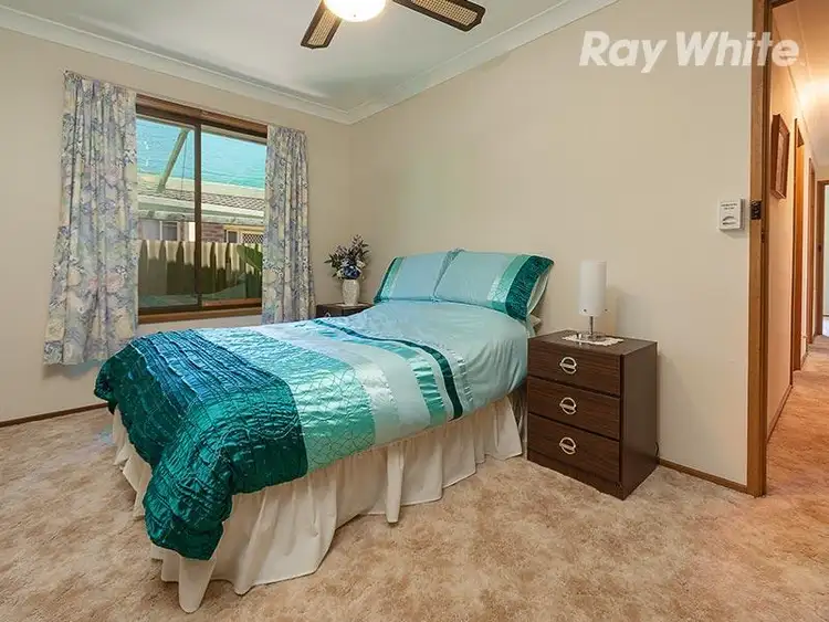 Sixth view of Homely house listing, 16 Kiewa Valley Court, Tangambalanga VIC 3691