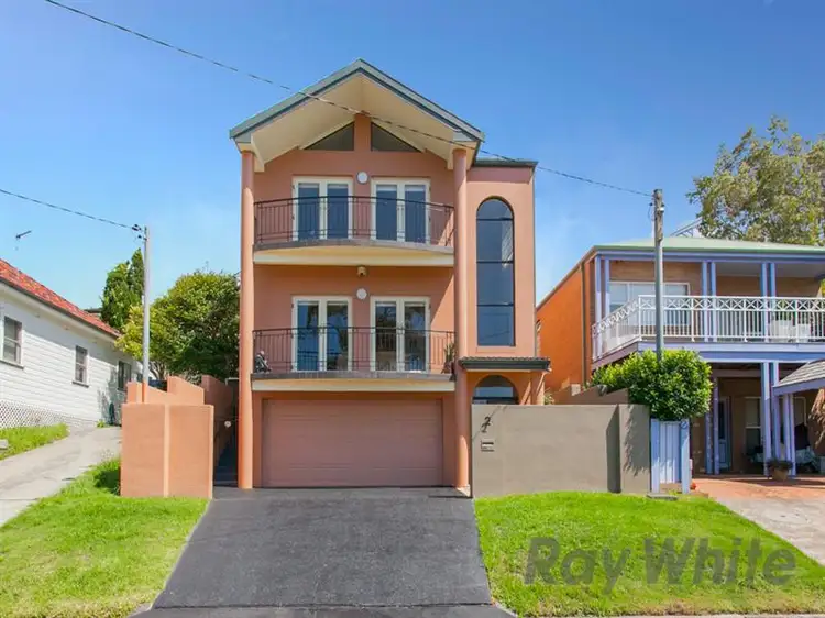 2 Edward Street, Merewether NSW 2291
