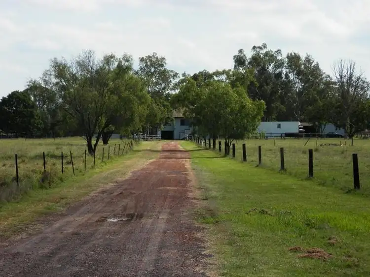 22 Woolshed Creek Road, Hatton Vale QLD 4341