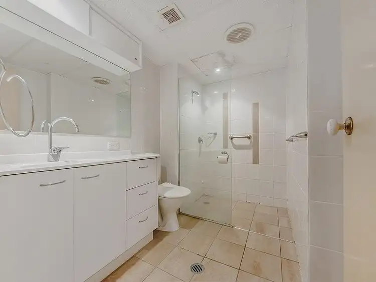 Fourth view of Homely unit listing, 4/65 Bauer Street, Southport QLD 4215