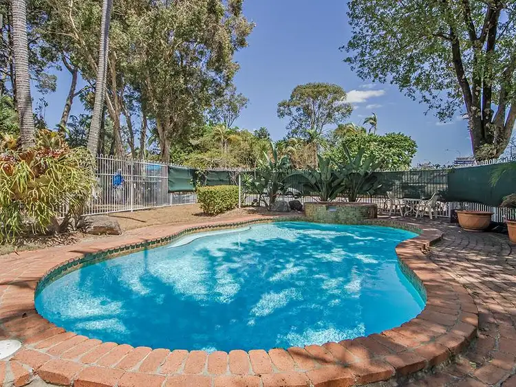 Sixth view of Homely unit listing, 4/65 Bauer Street, Southport QLD 4215