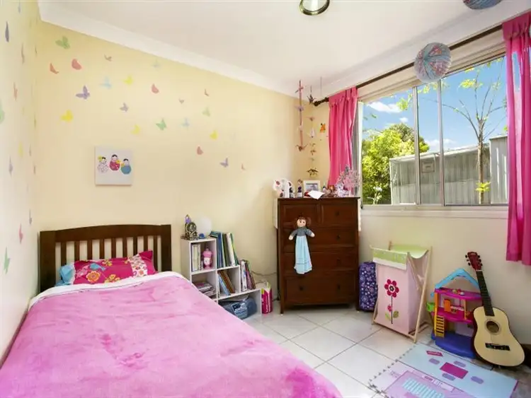 Sixth view of Homely house listing, 4 Monaghan Circuit, Ashtonfield NSW 2323