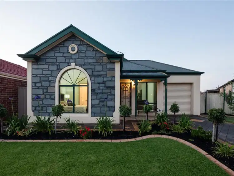 84 Parkway Circuit, Parafield Gardens SA 5107