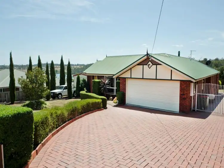 7 Columbus Drive, Blackstone Heights TAS 7250