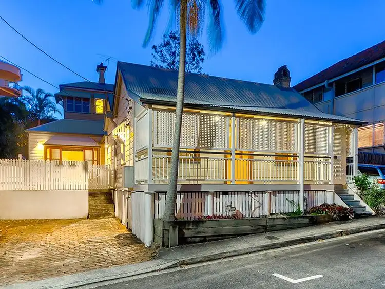Main view of Homely house listing, 112 Bradley Street, Spring Hill QLD 4000