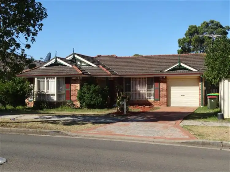 14 Collarenbri Road, Hinchinbrook NSW 2168