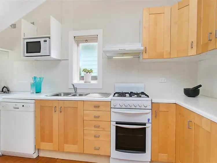 Third view of Homely apartment listing, 4/135 O'Donnell Street, North Bondi NSW 2026