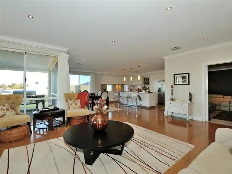 Fifth view of Homely house listing, 2 Rainbird Street, Baldivis WA 6171