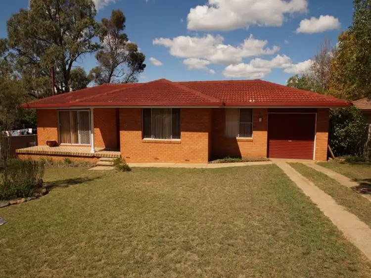 15 Chestnut Avenue, Armidale NSW 2350