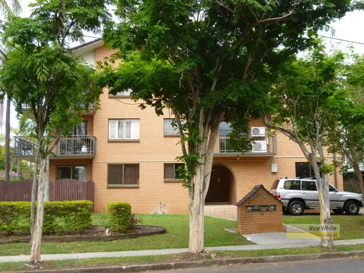 2/49 Railway Parade, Clayfield QLD 4011