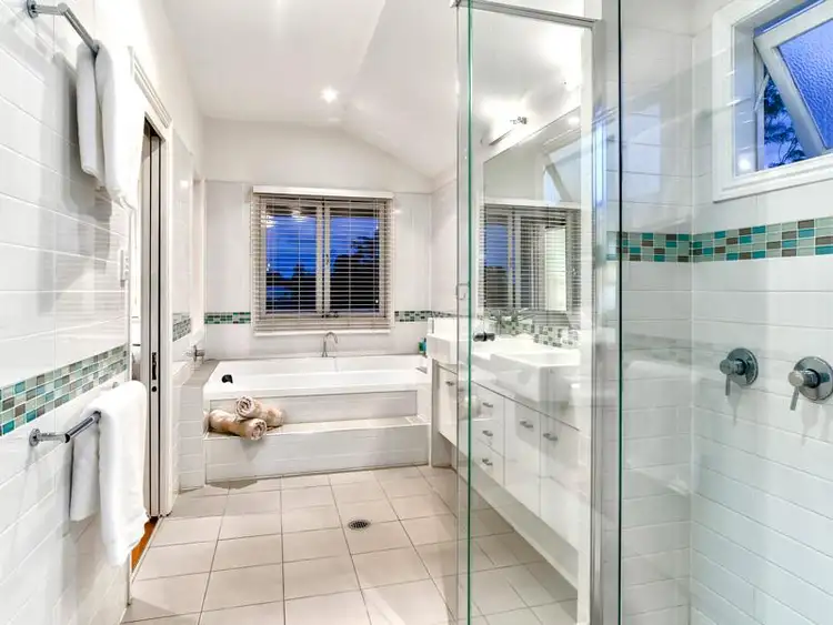 Sixth view of Homely house listing, 26 Roseleigh Street, Wooloowin QLD 4030