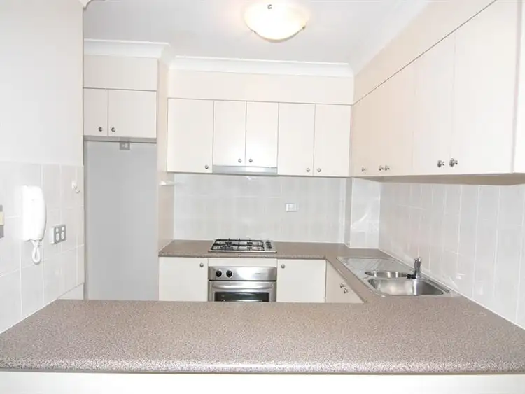 Third view of Homely unit listing, 17/9-15 May Street, Hornsby NSW 2077