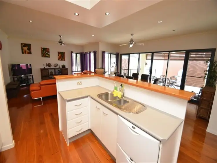 Sixth view of Homely house listing, 8 Bristol Place, Arundel QLD 4214