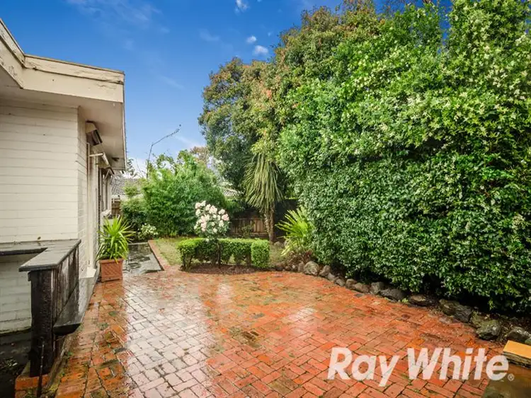 Seventh view of Homely house listing, 4 Consort Avenue, Vermont South VIC 3133