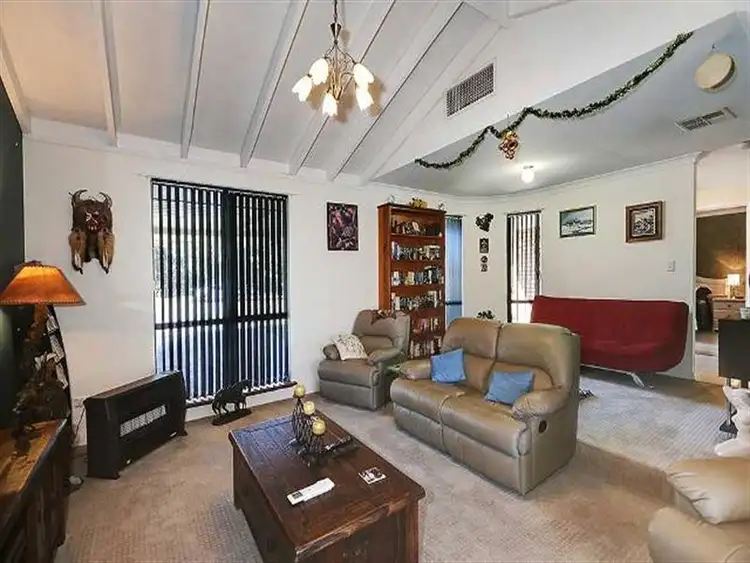 Second view of Homely house listing, 10 Breeze Court, Gosnells WA 6110