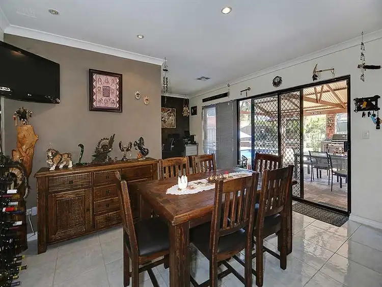Sixth view of Homely house listing, 10 Breeze Court, Gosnells WA 6110