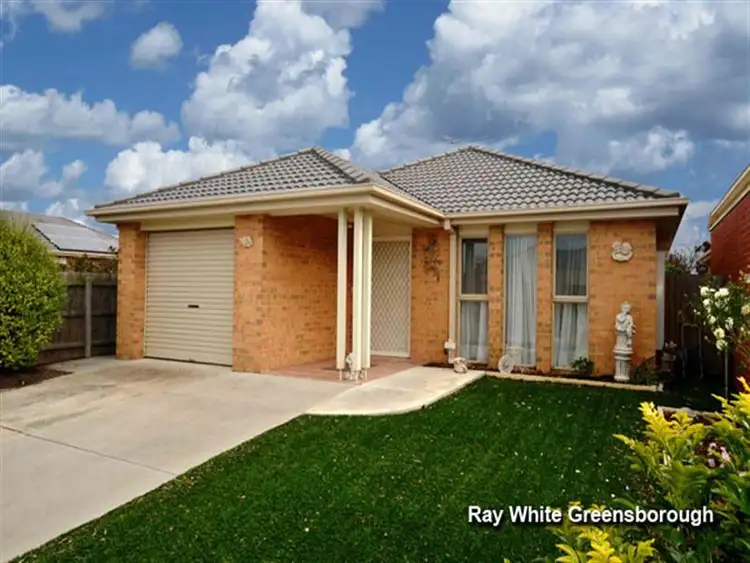 15 Branchilly Drive, Roxburgh Park VIC 3064