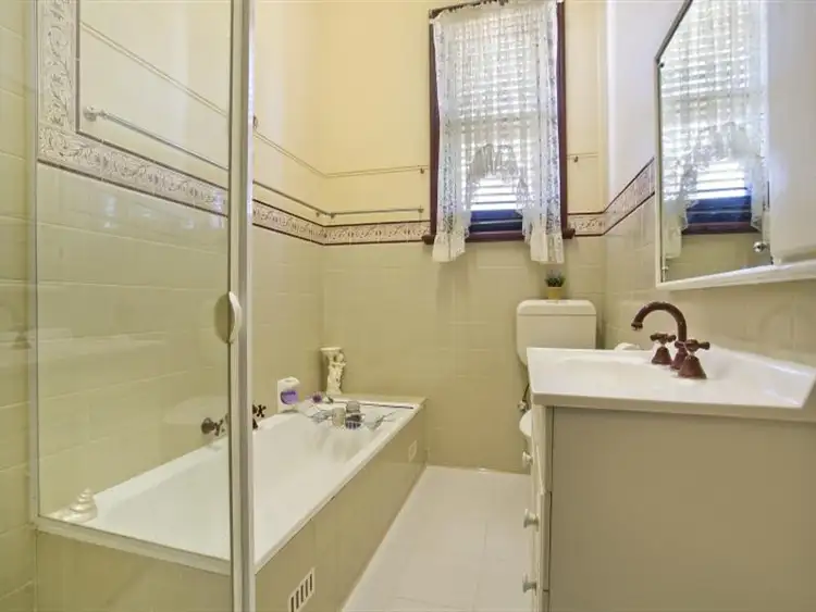 Fifth view of Homely house listing, 2 Bruce Street, Eudunda SA 5374