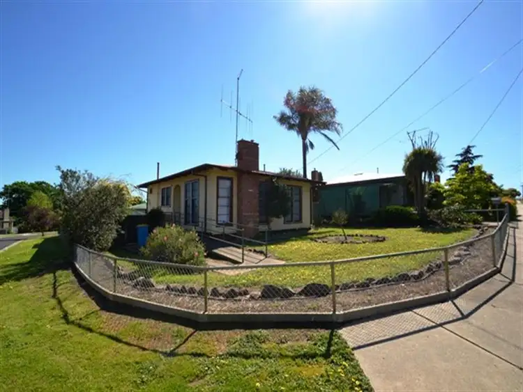 36 Heywood Crescent, Seymour VIC 3660