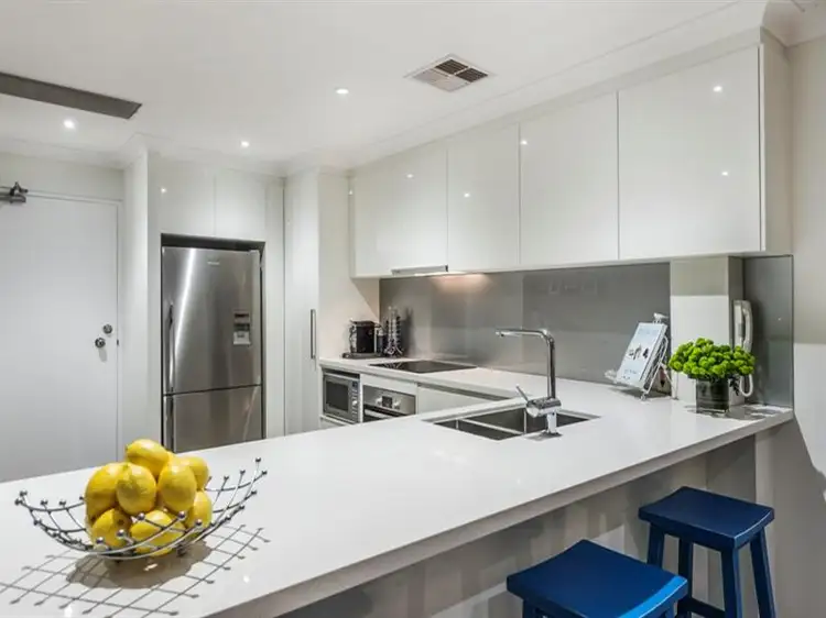 Third view of Homely apartment listing, 14/179 Baroona Road, Paddington QLD 4064