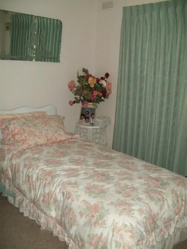 Sixth view of Homely townhouse listing, 2/13 Alexandra Parade, Hamilton VIC 3300