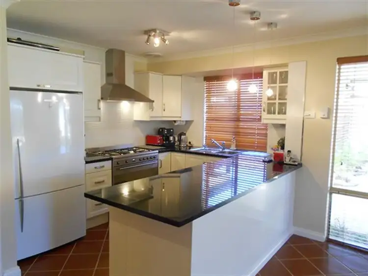 Fifth view of Homely house listing, 6 Cam Court, Merriwa WA 6030