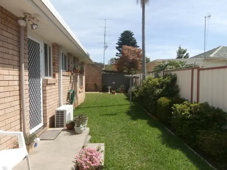 Fourth view of Homely villa listing, 2/19 Bream Road, Ettalong Beach NSW 2257