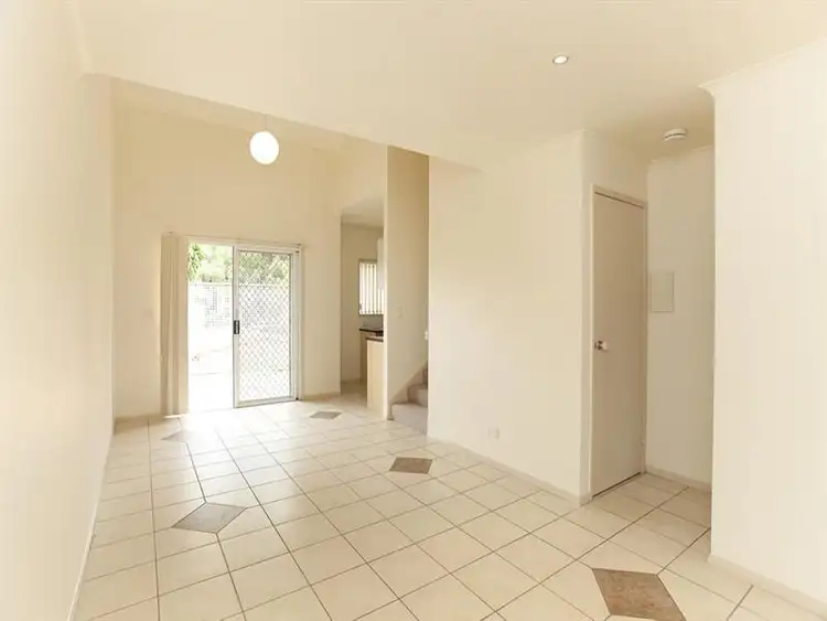 Fifth view of Homely apartment listing, 2/47 Kelburn Street, Upper Mount Gravatt QLD 4122