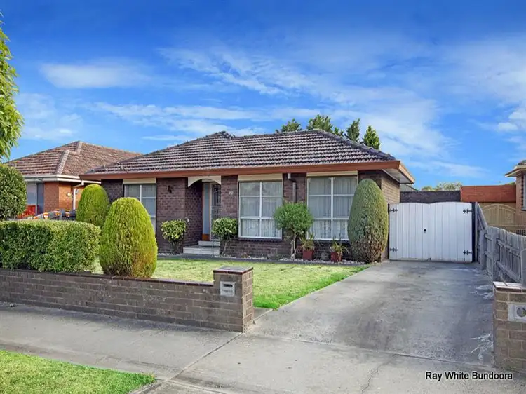 90 Dunne Street, Kingsbury VIC 3083