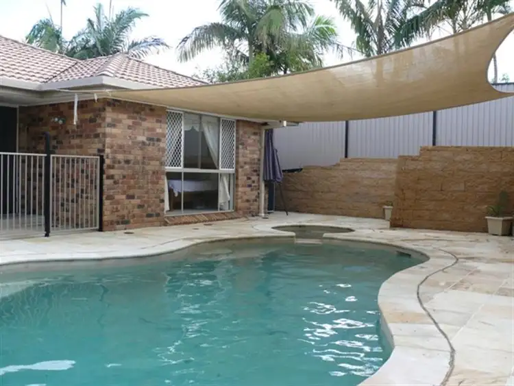 3 Rosedale Place, Helensvale QLD 4212
