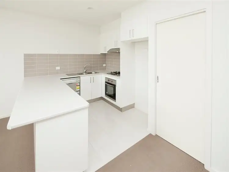 Sixth view of Homely unit listing, 7/1 Warrenwood Place, Langwarrin VIC 3910