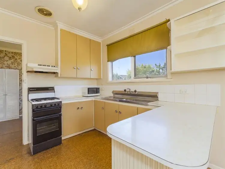 Fifth view of Homely house listing, 11 Edith Court, Belmont VIC 3216
