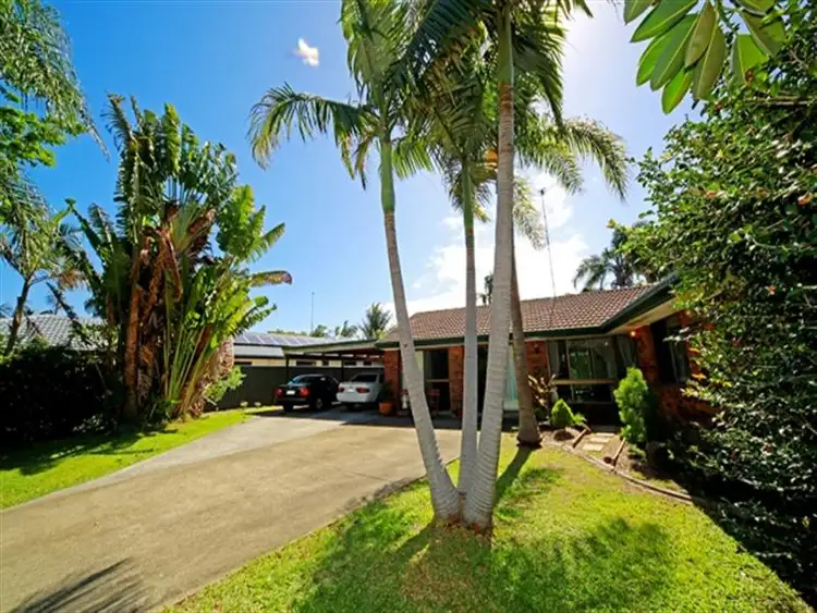 341 Rio Vista Boulevard, Mermaid Waters QLD 4218