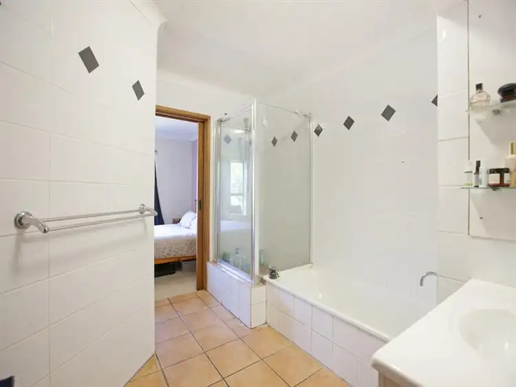 Sixth view of Homely unit listing, 6/11 Wharf Street, Cleveland QLD 4163