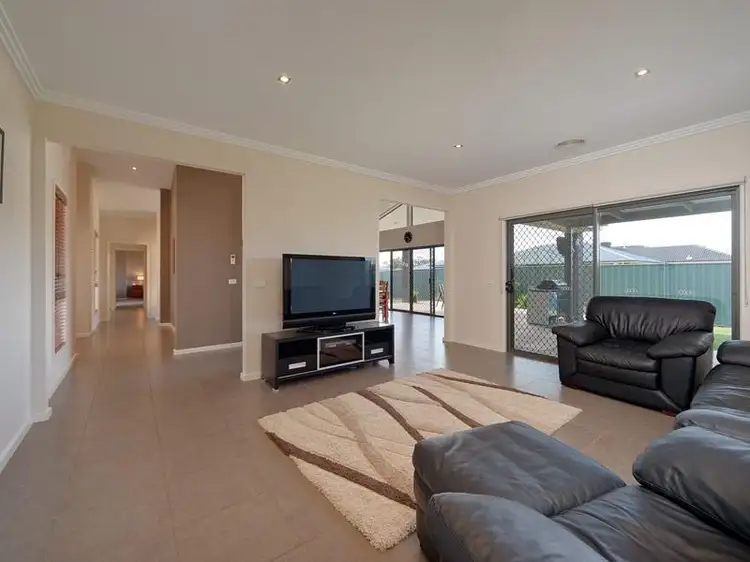 Fifth view of Homely house listing, 1 William Place, Howlong NSW 2643
