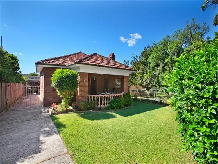 3 Haberfield Road