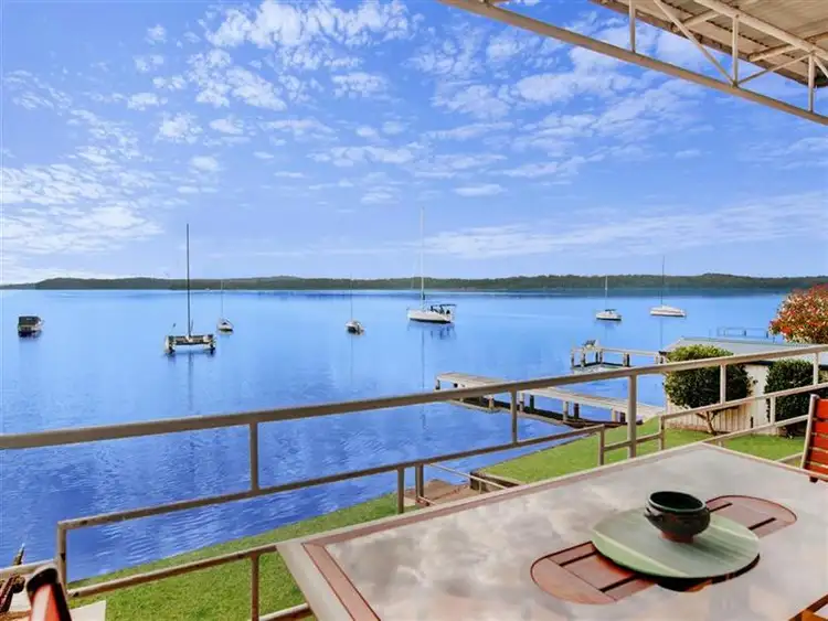 37 Sunshine Parade, Sunshine NSW 2264